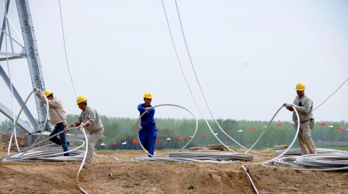 “五一”電網建設者最美