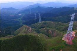 國(guó)內(nèi)最長(zhǎng)特高壓陜西榆橫——山東濰坊特高壓工程放線工作進(jìn)展順利