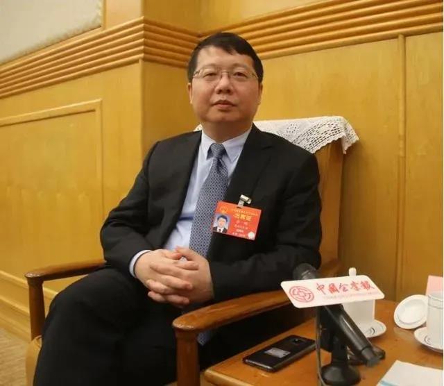 全國人大代表、貴州六盤水市市長李剛：借力大數(shù)據(jù)綜合試驗區(qū) 建設(shè)六盤水5G示范城